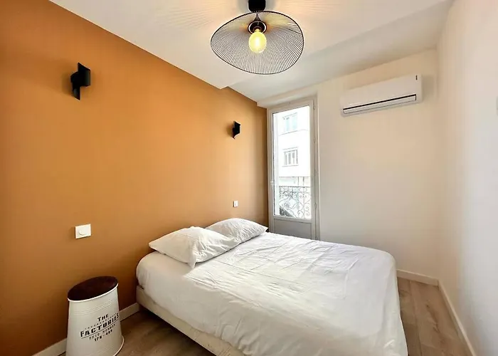 Emma - 4/6 Pers Neuf- Hyper Centre Clim Terrasse